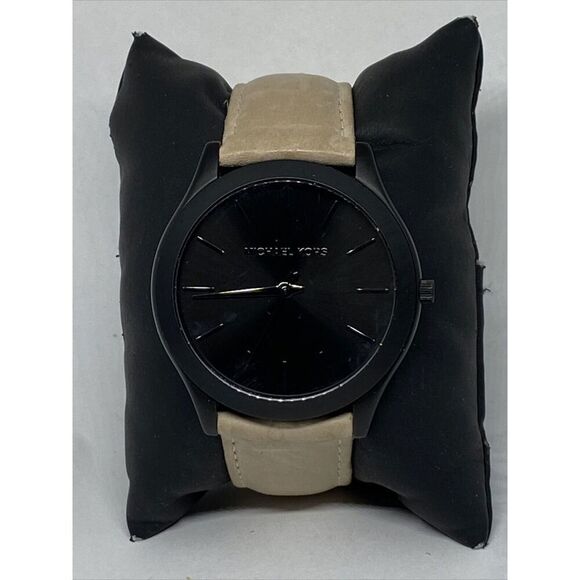 Michael Kors Slim Runway MK8510 Men's Beige Leather Analog Dial Watch JK309 - Picture 1 of 12